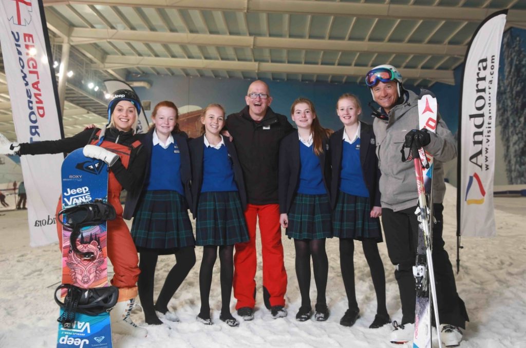 Aimee Fuller, Graham Bell and Eddie Eagle Edwards with schoolchildren