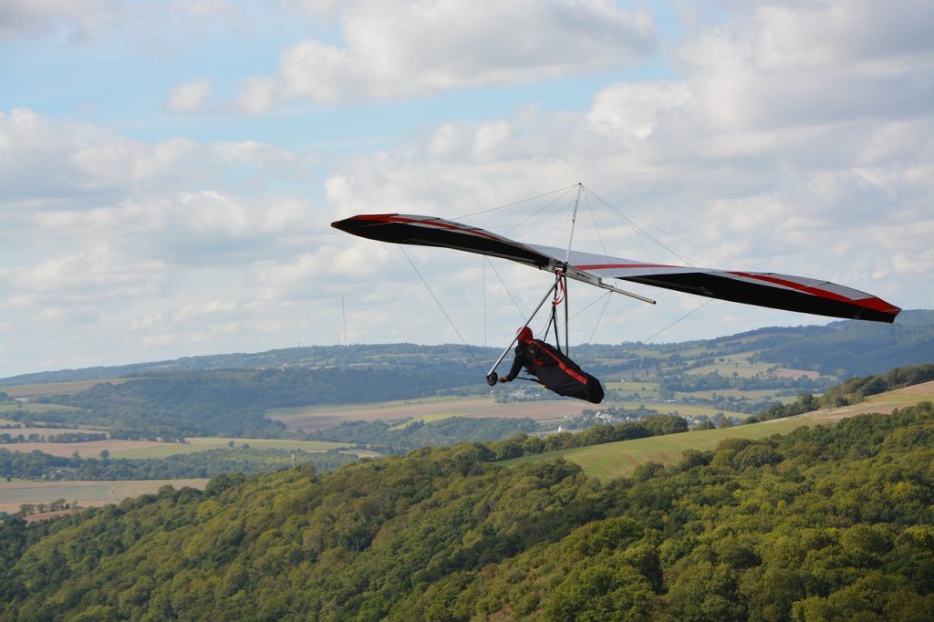 Hang Gliding on an Experience Day