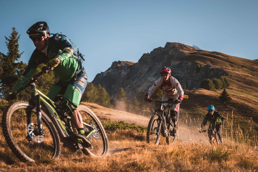 Mountain e-bike racing Verbier