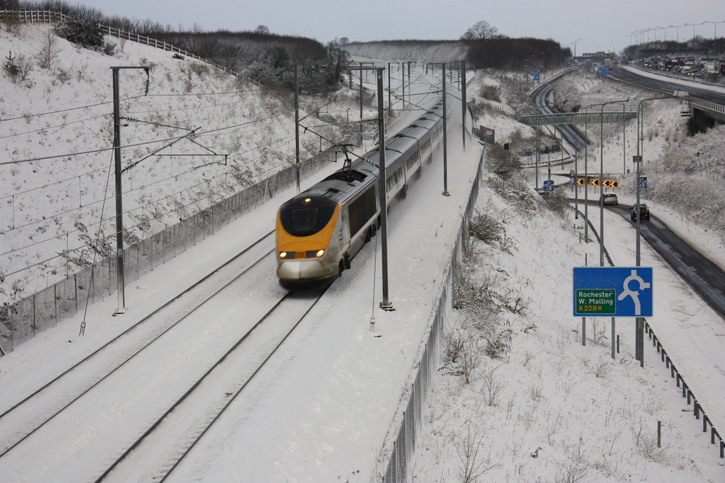 Travelski Express Ski Train