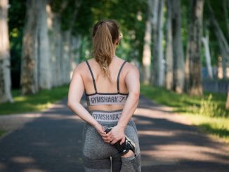 Sport Chic Outdoor Style